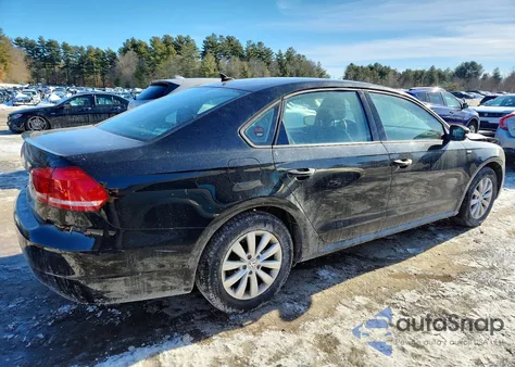 2013 Volkswagen Passat S z USA, uszkodzony, nr VIN 1VWAP7A32DC136083